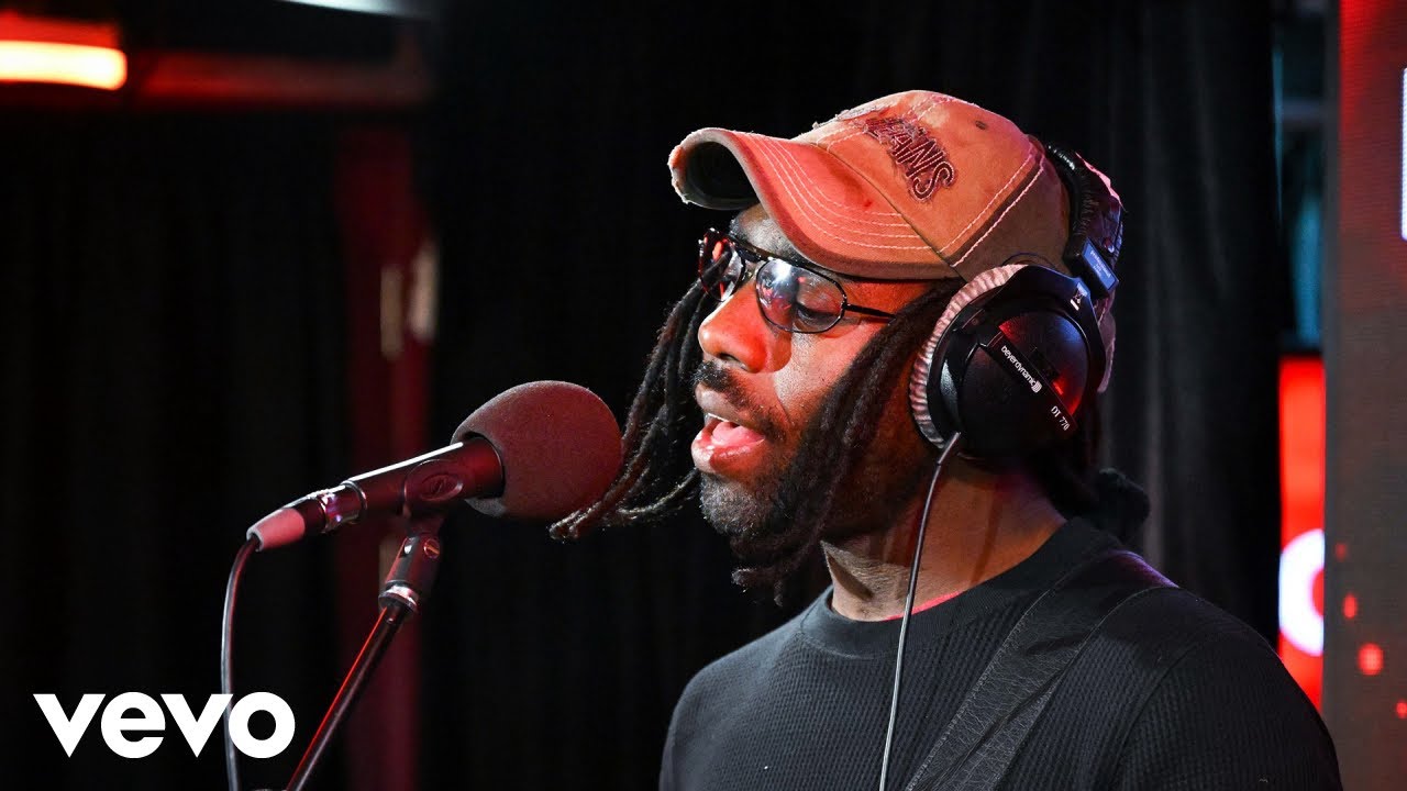 Panic (Radio 1 Live Lounge Late Cover, 18th Nov 2025)