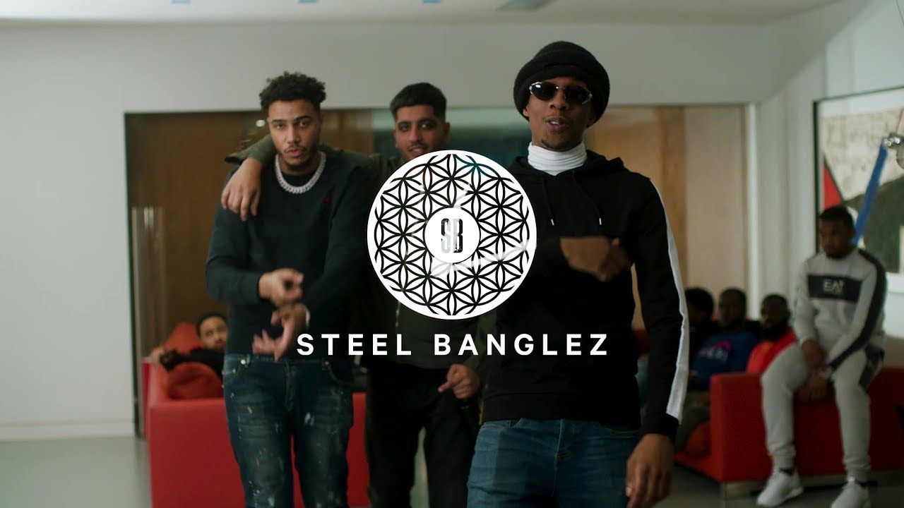 Fashion Week (feat. AJ Tracey & MoStack)