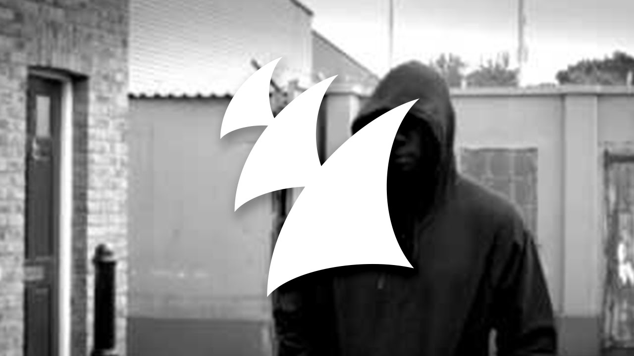 Poppiholla (Official Music Video)