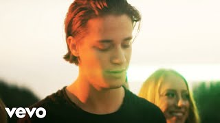 Firestone (feat. Conrad Sewell)