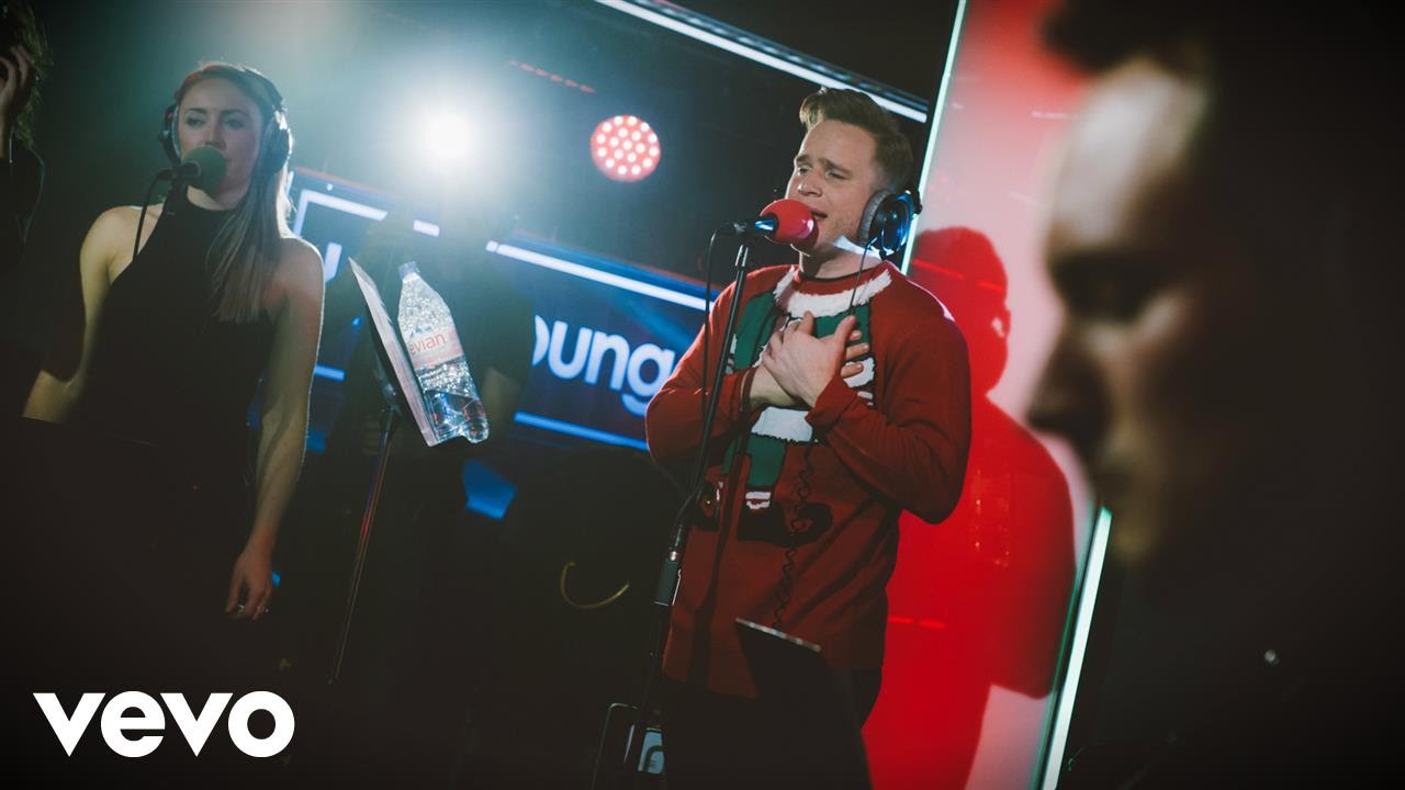 Lonely This Christmas (Radio 1 Live Lounge, 8 Dec 2016)