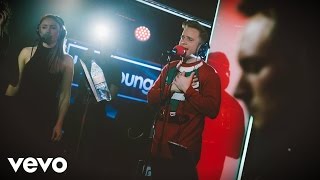Lonely This Christmas (Radio 1 Live Lounge, 8 Dec 2016)