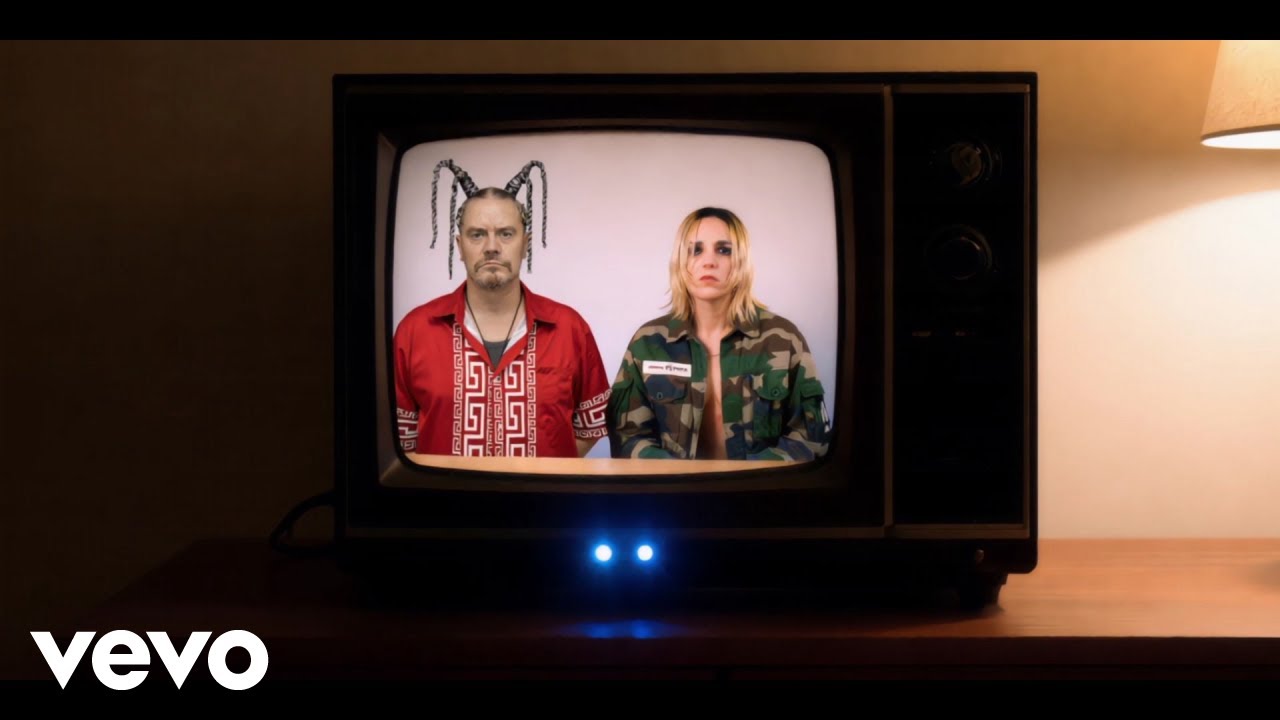 Look At Me (feat. Mike Patton)