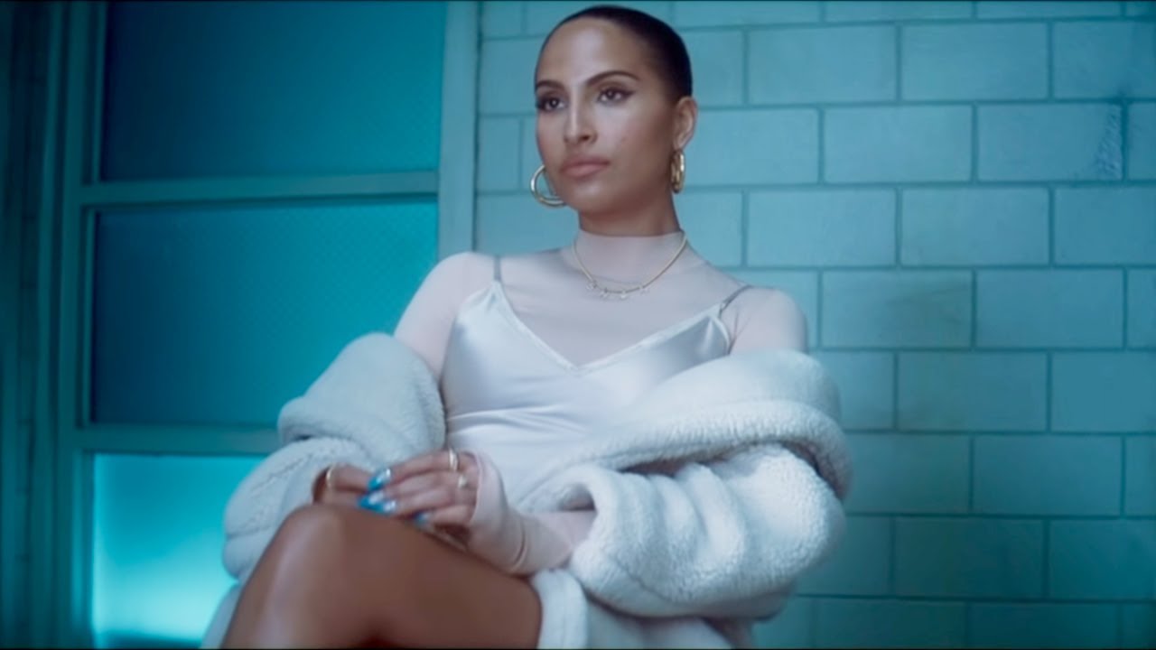 Between Us (feat. Snoh Aalegra)