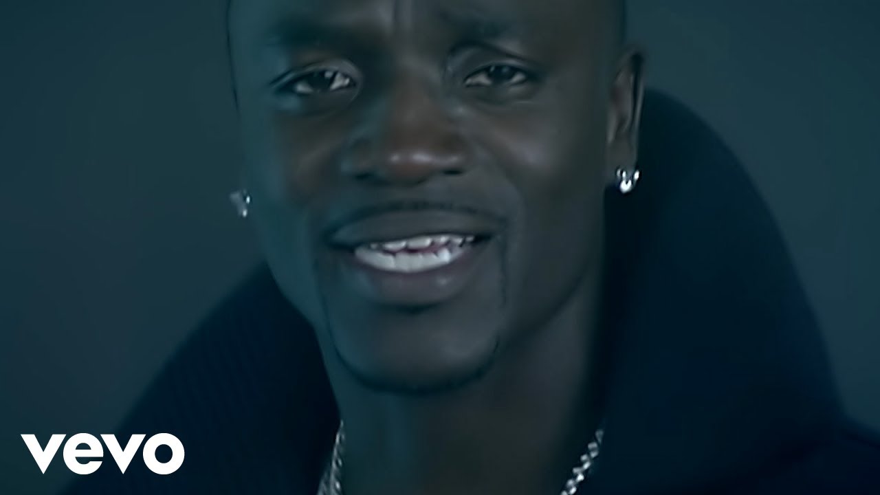 Smack That (Official Music Video) ft. Eminem