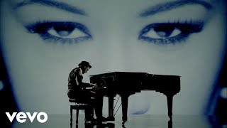Beneath Your Beautiful (feat. Emeli Sandé)