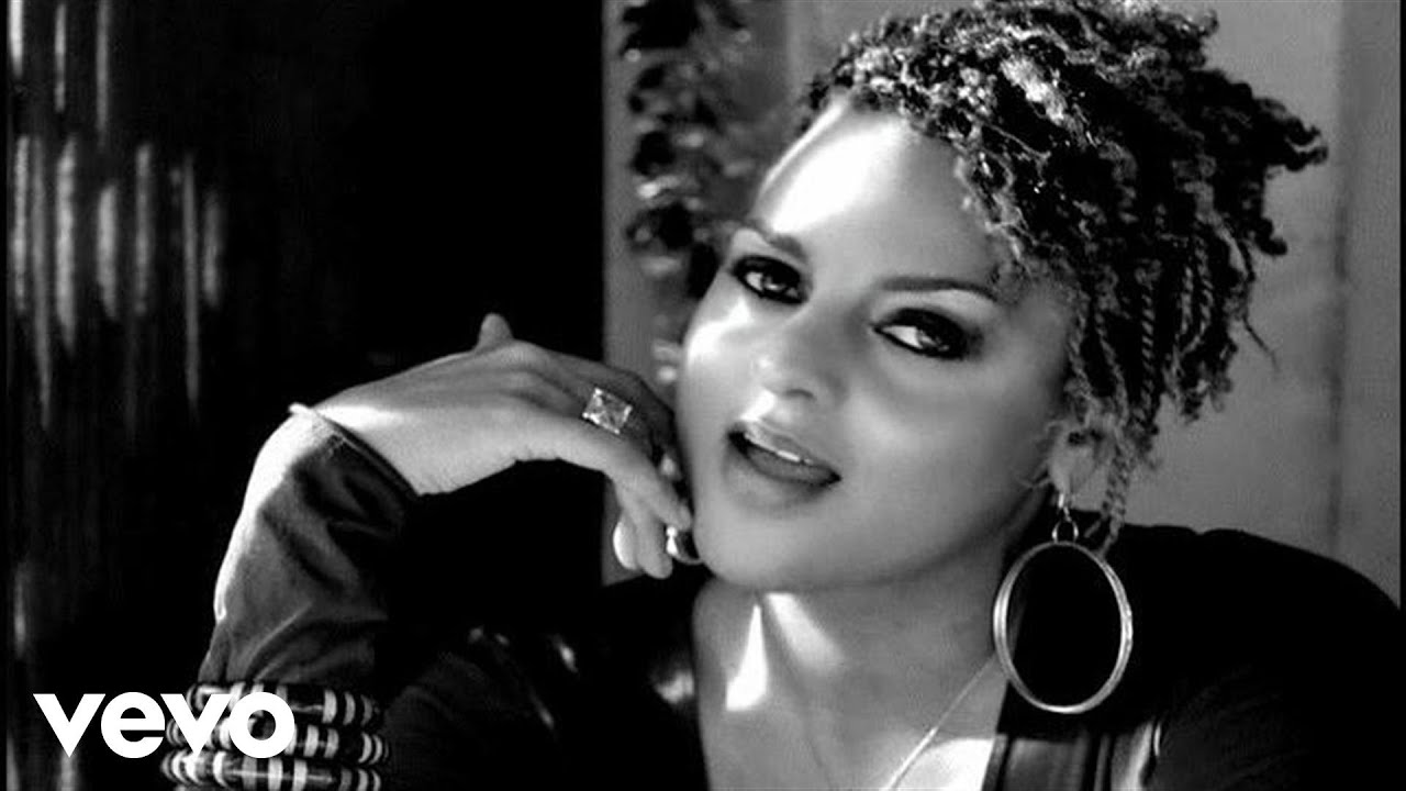 SupaStar (feat. Common)