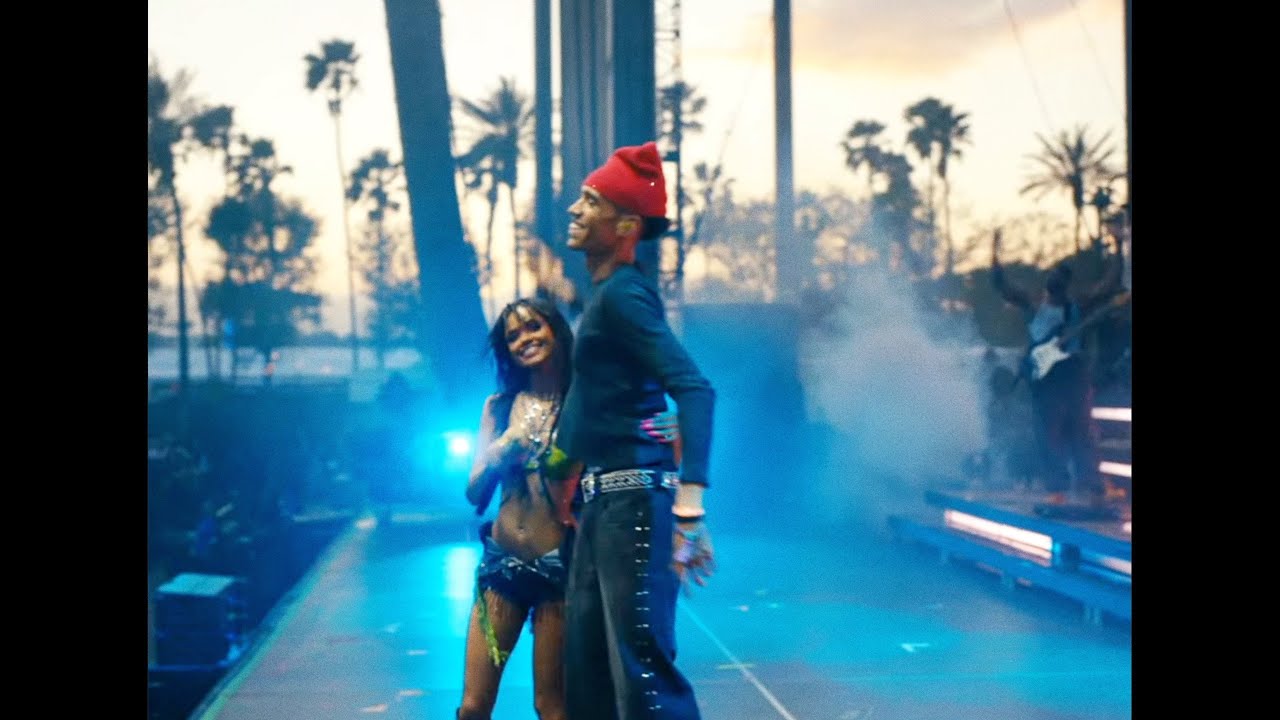 Show Me Love (Remix) (feat. Tyla)