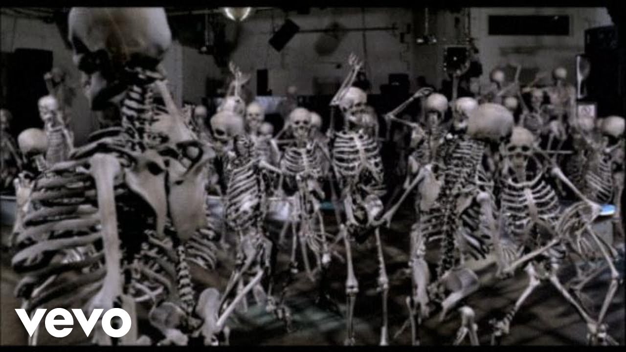 Hey Boy Hey Girl (Official Music Video)