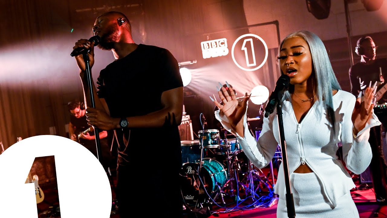 Brown Skin Girl (Radio 1 Live Lounge, 23rd September 2019)