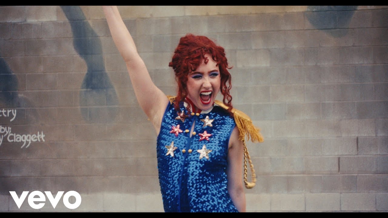 HOT TO GO! (Official Music Video)