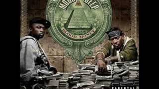 Outta Control (Remix) (feat. Mobb Deep)